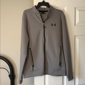 Men’s Under Armour zip up jacket.